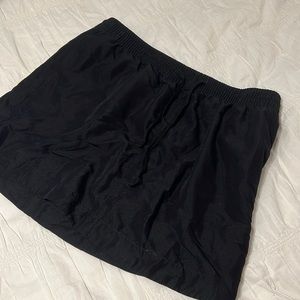 Sporty type Old Navy skirt size medium with drawstring detail and dolphin hem